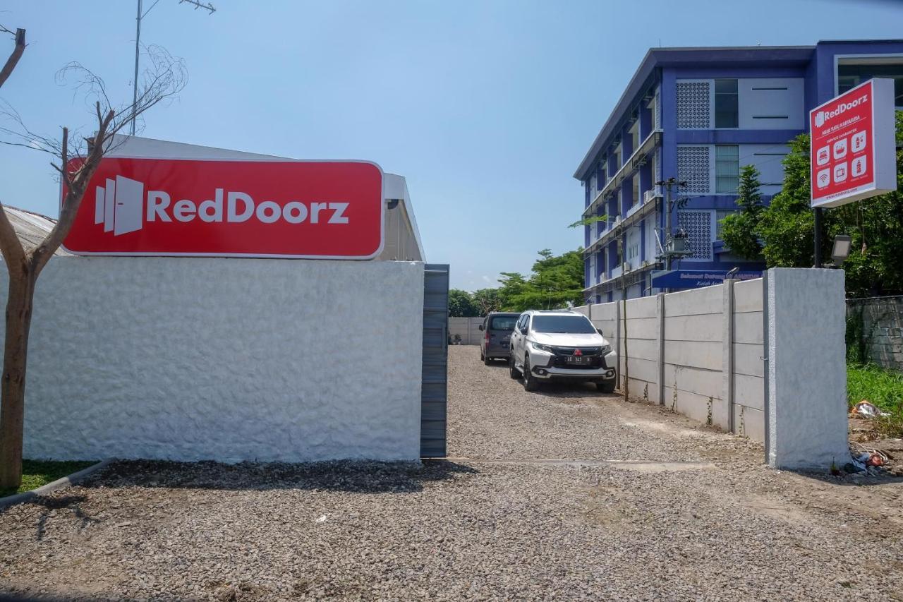 Reddoorz Near Tugu Kartasura Sukoharjo Exterior foto