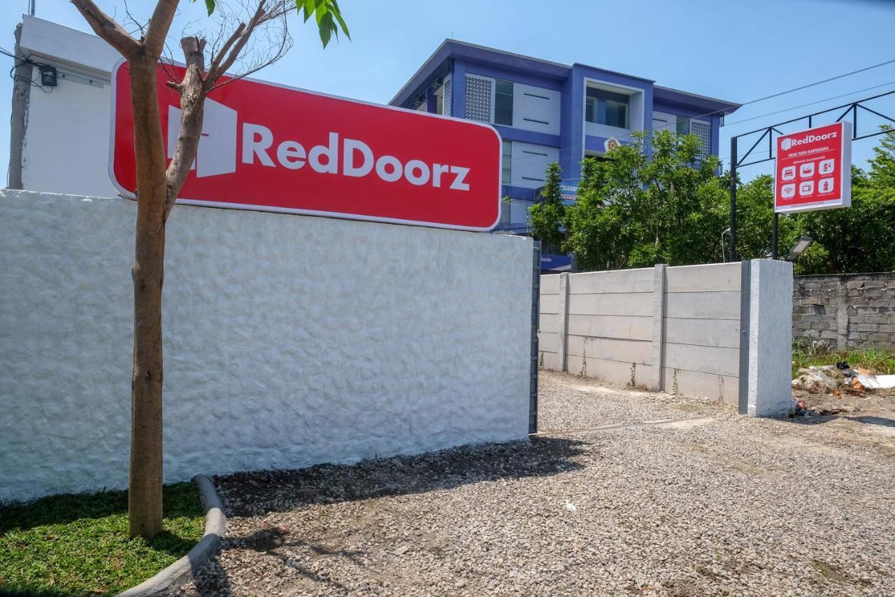 Reddoorz Near Tugu Kartasura Sukoharjo Exterior foto