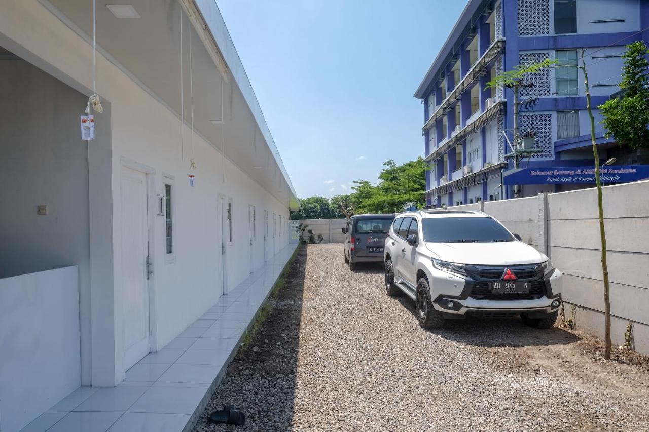 Reddoorz Near Tugu Kartasura Sukoharjo Exterior foto